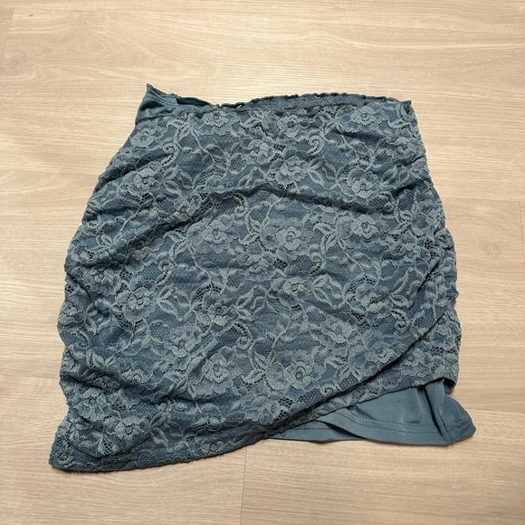 tiger mist blue lace tube top skirt set - Picture 5 of 6